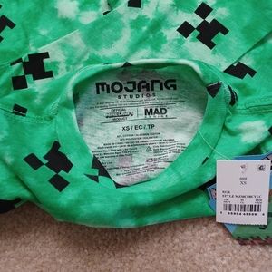 Minecraft Youth XS Long sleeve shirt.